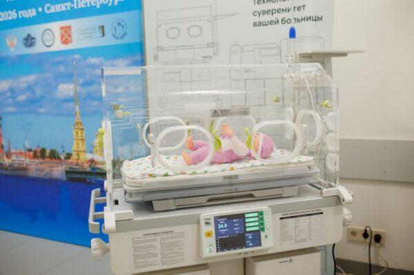 Инкубатор медицинский для интенсивной терапии новорождённых LeadBorn